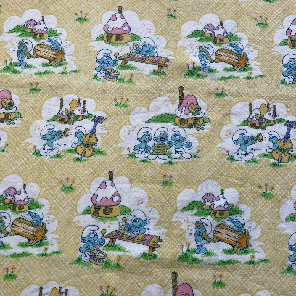 Smurfs Full Blanket Yellow Acrylic Satin Edge Vintage Made in USA 87 x 69 READ
